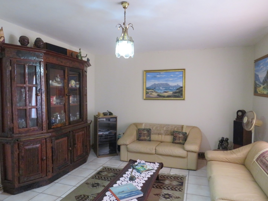 5 Bedroom Property for Sale in Forest Downs Eastern Cape